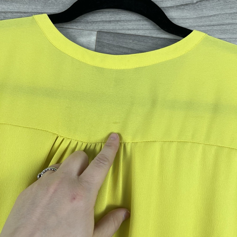 Banana Republic Dress Womens M Yellow Short Sleeve Knee Lenght Bright Tie Waist - Picture 12 of 12